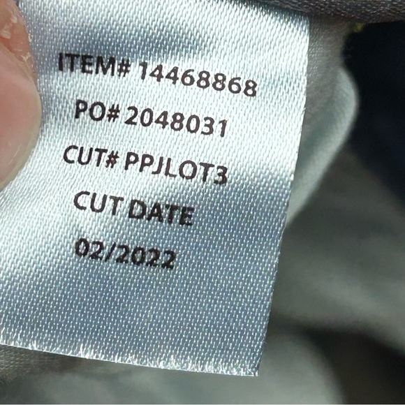 Torrid 5 Inch Super Soft Mid-Rise Short - Picture 5 of 5